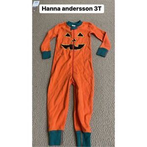 Hanna andersson 3T Pumpkin Zipper Romper